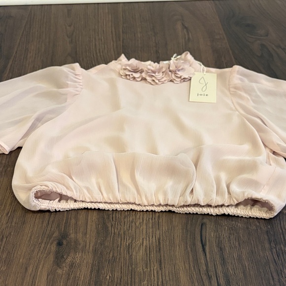 Elegant Pink Floral Collar Blouse - Picture 10 of 10